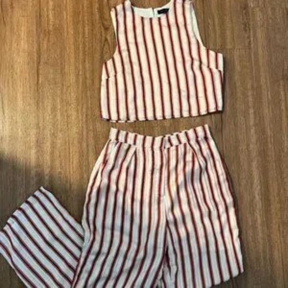 🍿Striped Top from House of Harlow! - Picture 7 of 7